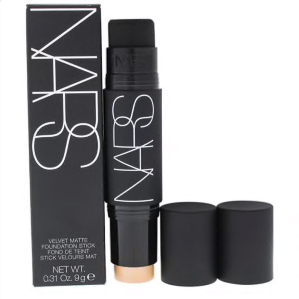 NARS VELVET MATTE FOUNDATION